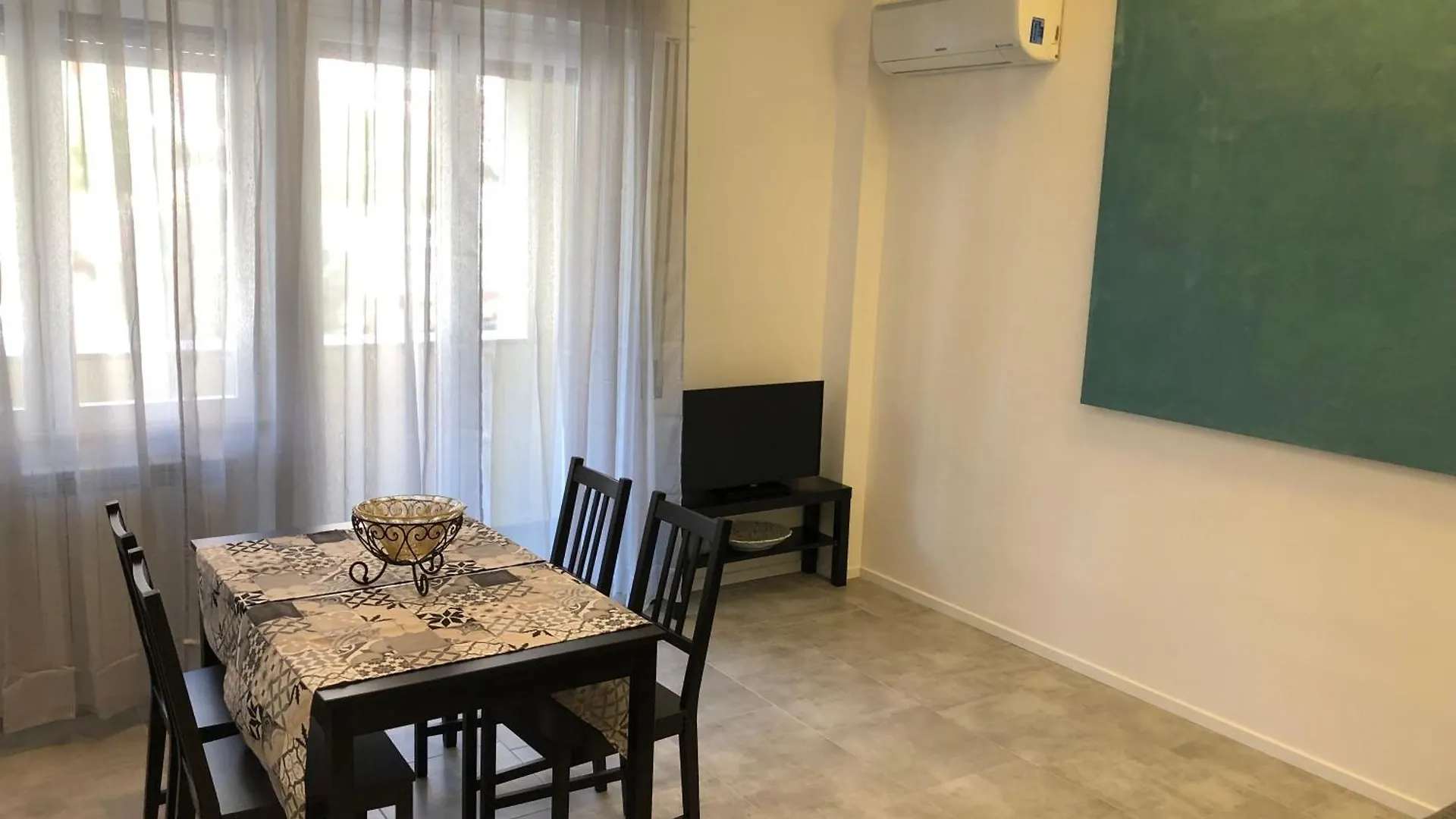 Villa Residenza De Gasperi Palermo 0*,  Italia